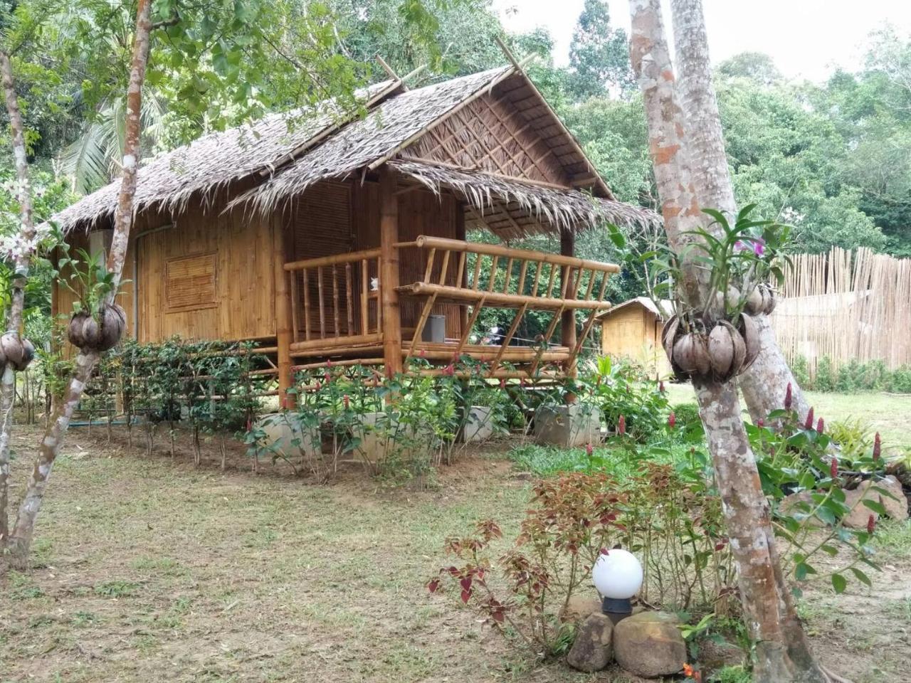 Baan Kon Kan Resort Ko Kut Exterior foto
